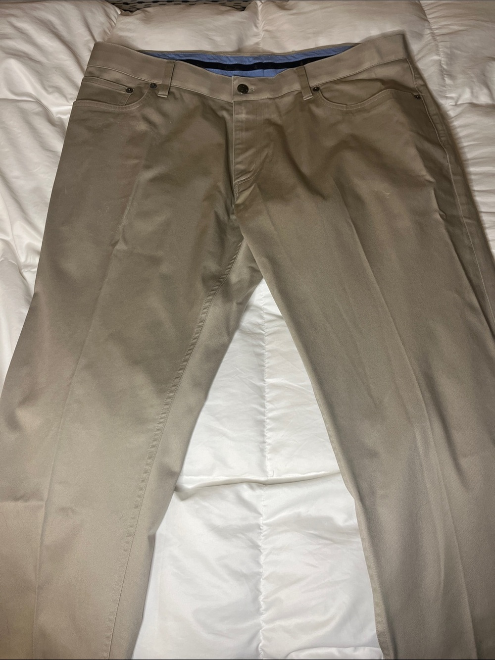 Brooks Brothers Men's Chinos in Khaki Tan